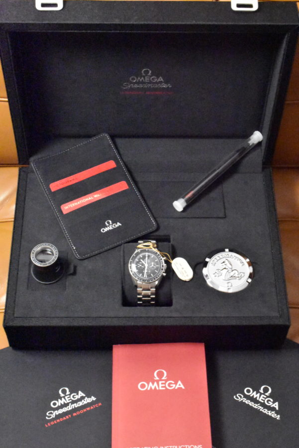 omega speedmaster moonwatch full set